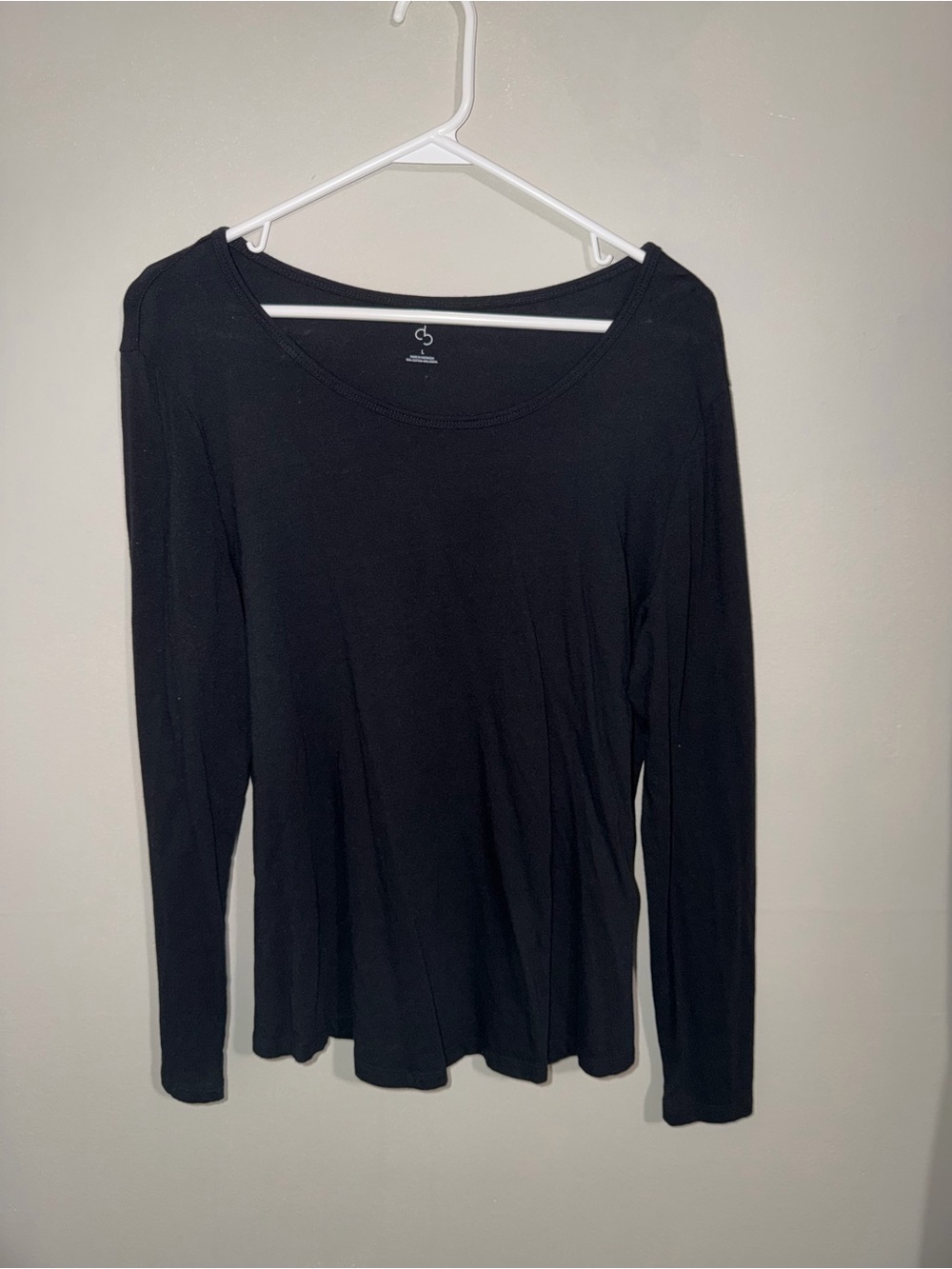 DB Established 1962 Black Long Sleeve Scoop Neck Top – Size L